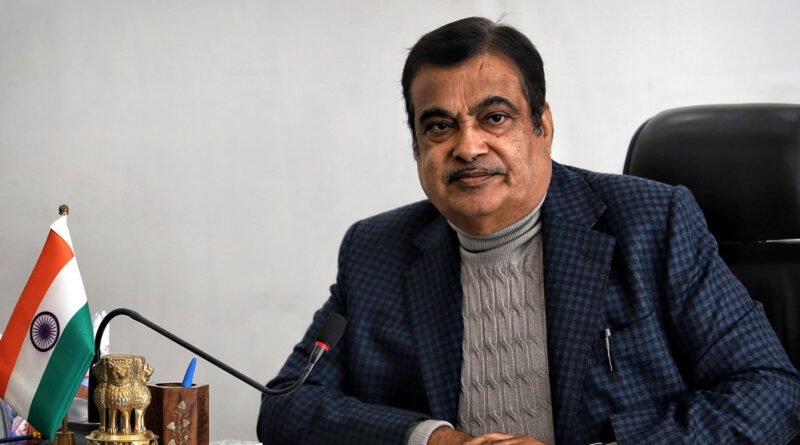 दो पहिया वाहनों पर नहीं लगेगा को कोई टोल, नितिन गडकरी ने सभी अटकलों को बताया गलत